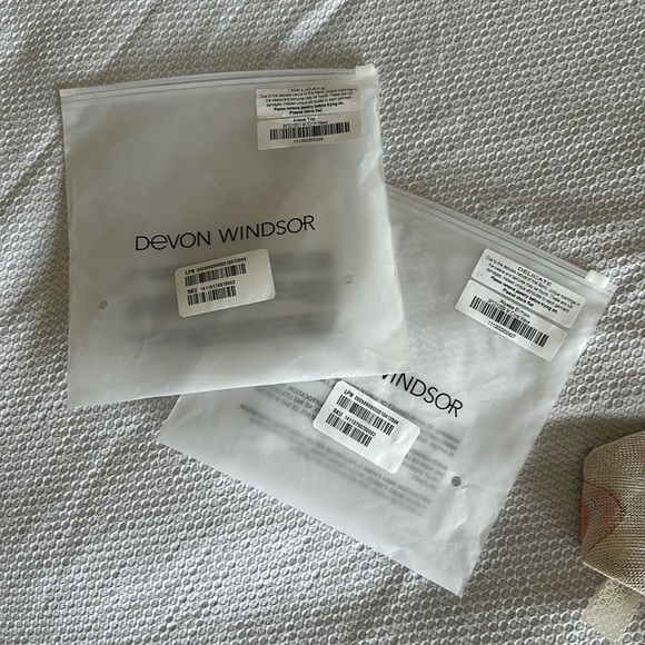 Devon Windsor Bikini Set - NEW - Picture 8 of 8